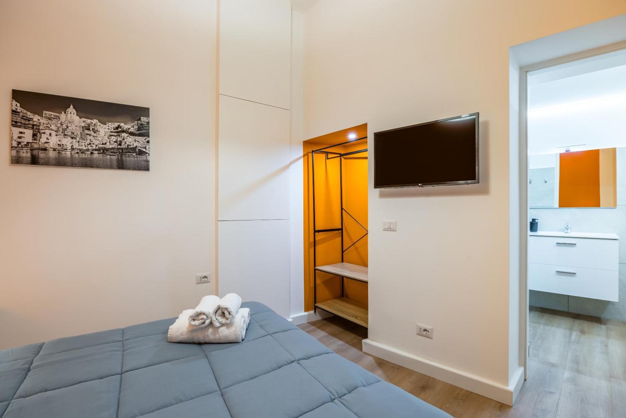 Lioy 25 By Napoliapartments Eksteriør bilde