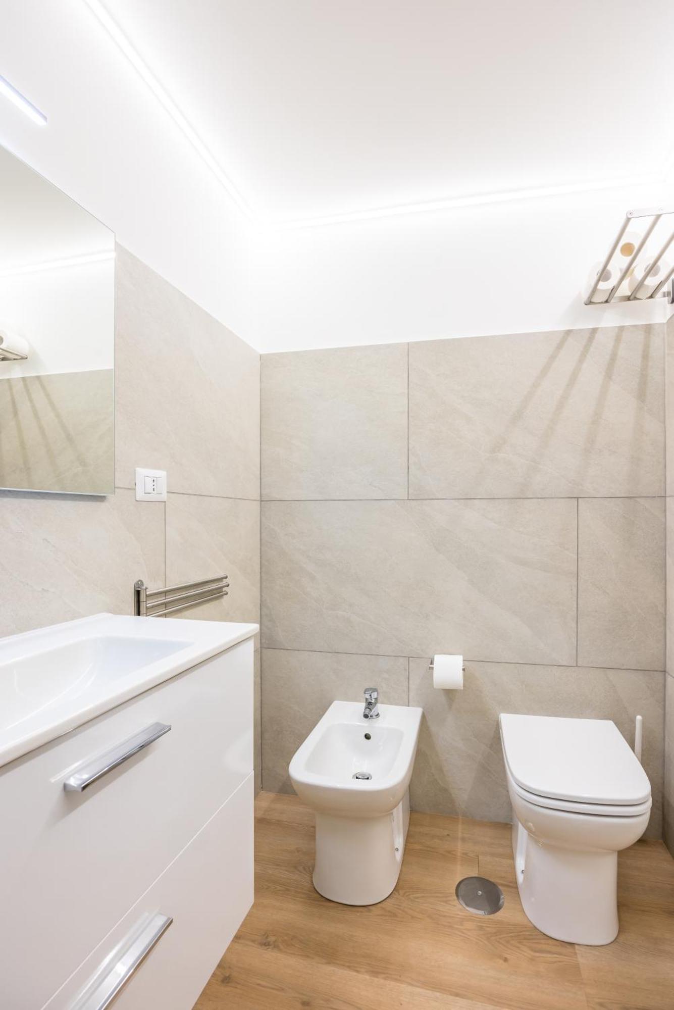 Lioy 25 By Napoliapartments Eksteriør bilde