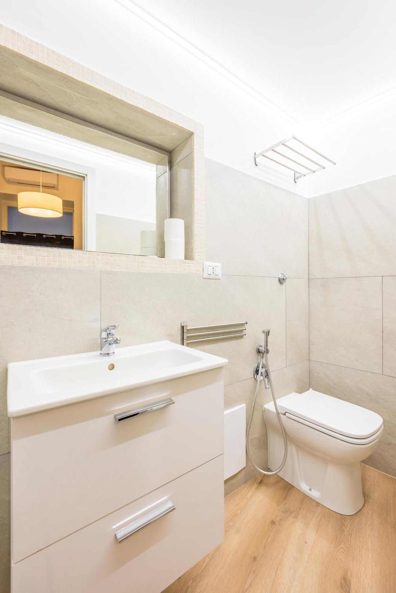 Lioy 25 By Napoliapartments Eksteriør bilde