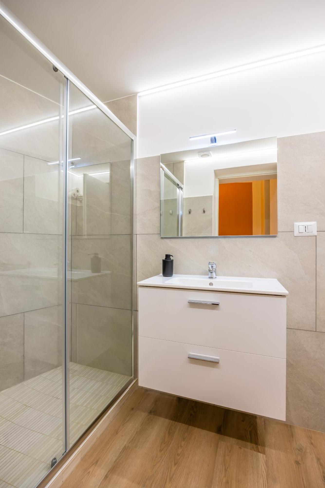 Lioy 25 By Napoliapartments Eksteriør bilde