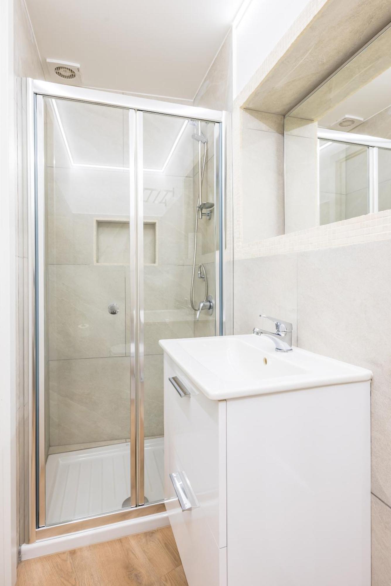 Lioy 25 By Napoliapartments Eksteriør bilde