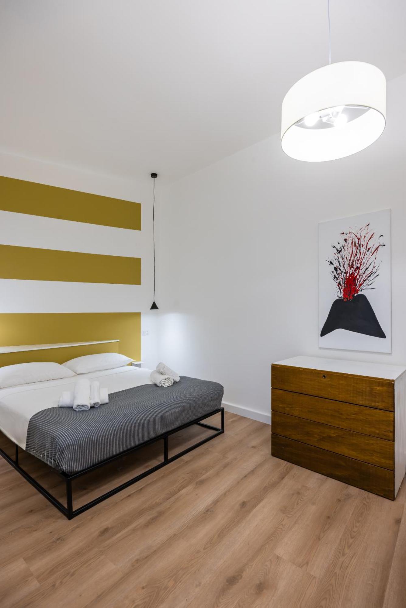 Lioy 25 By Napoliapartments Eksteriør bilde